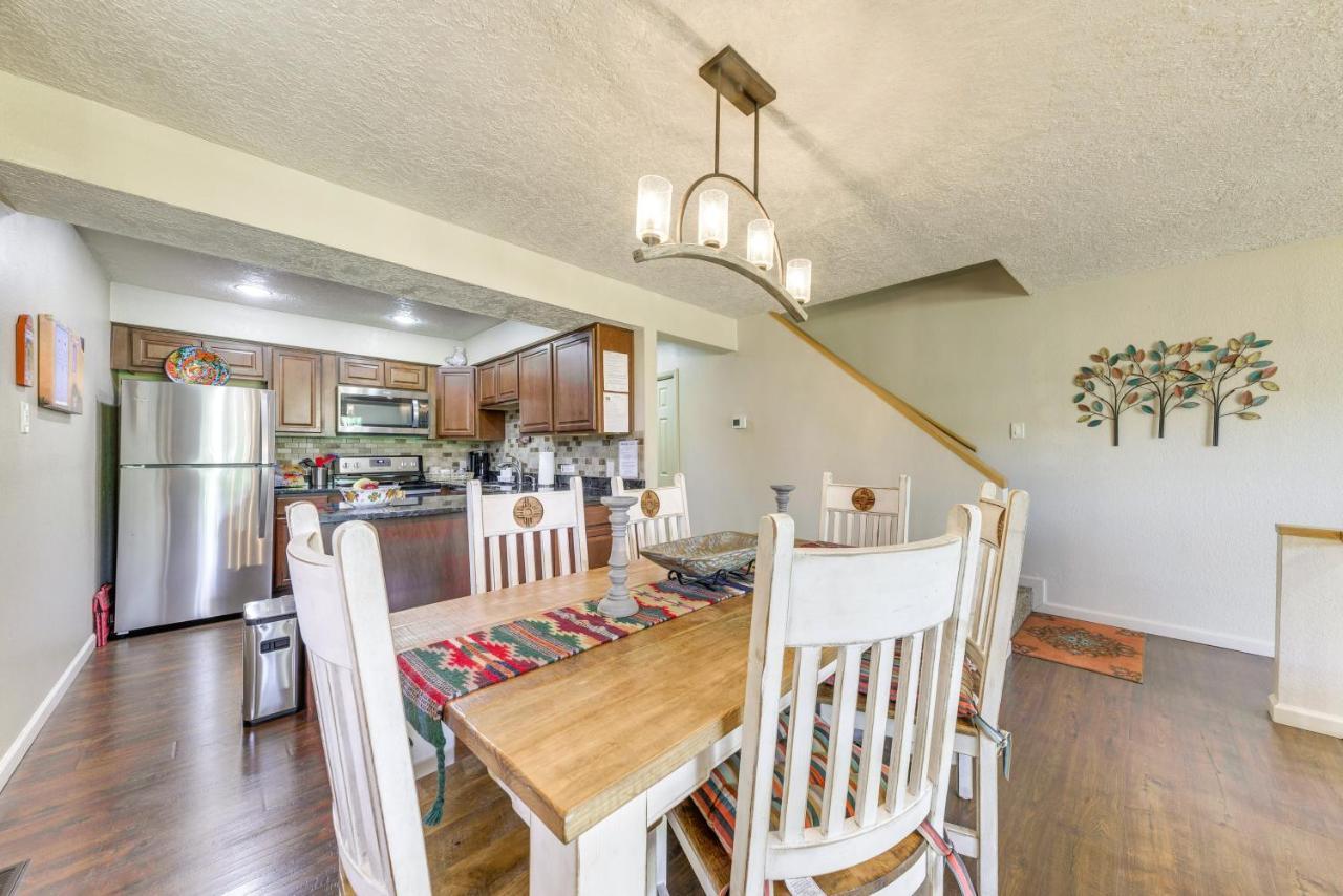 Ruidoso Golf Condo - Patio, Fire Pit And Mtn View! 外观 照片